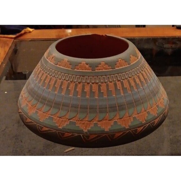 Susie Charlie NavajoHandmade Pottery